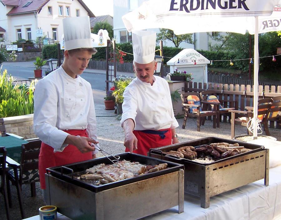 ホテルKurhaus Jonsdorf エクステリア 写真